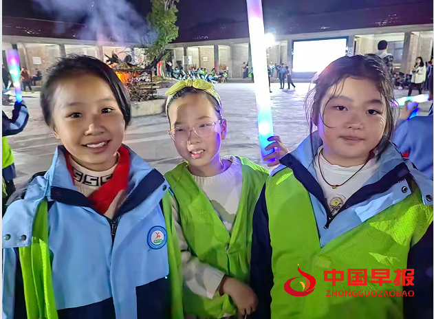 1732516861994139.png 8篝火晚会.png