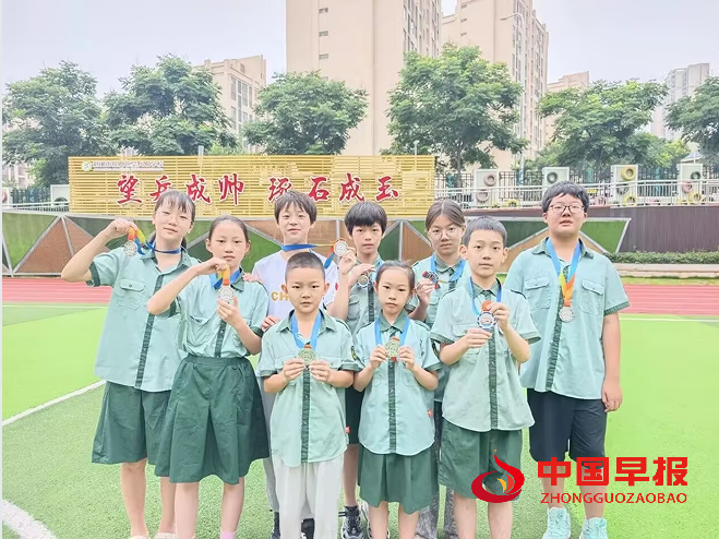 1750925351535227.png 3.png