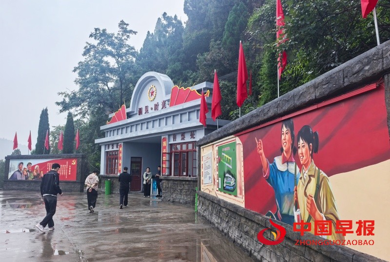 1758987555514480.jpg 微信图片_20250927232634_1416_35_副本.jpg