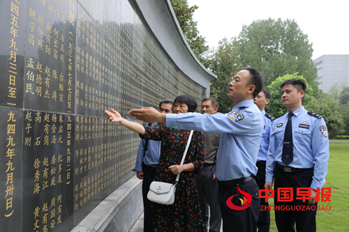 一针一线忆英烈，千里寻根传精神——陈涛派出所赴霍邱续写红色传承篇章(图4)